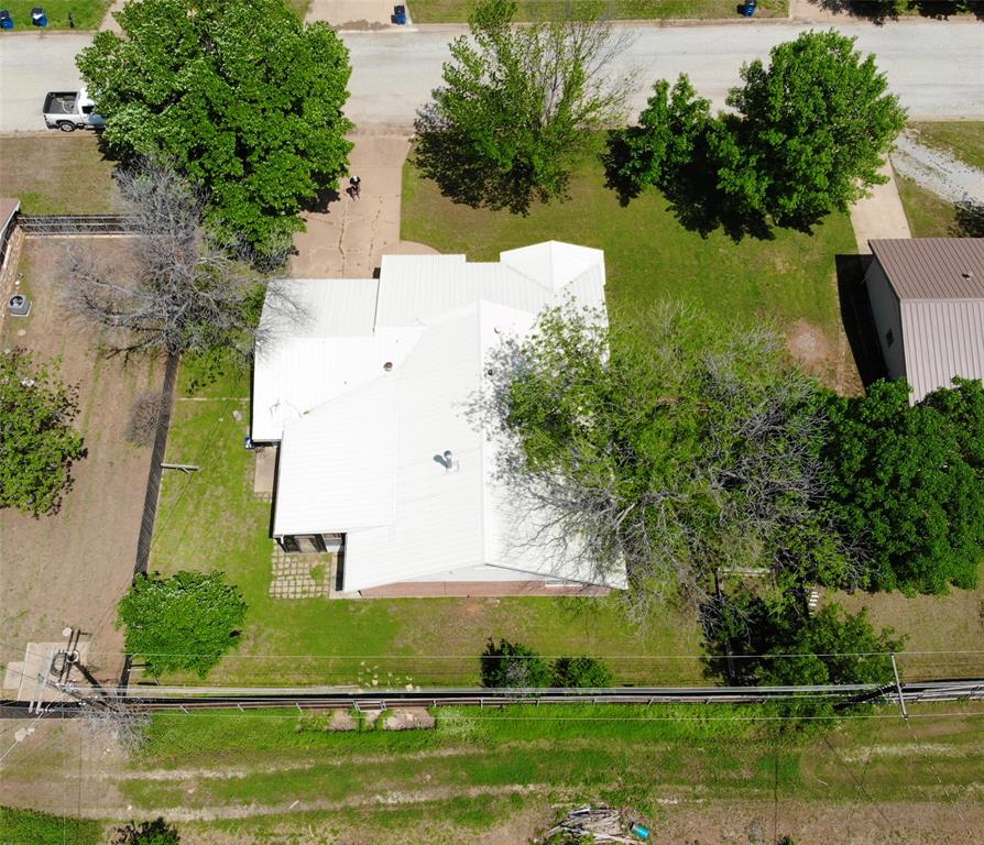 1307 Sycamore Street Property Photo 5