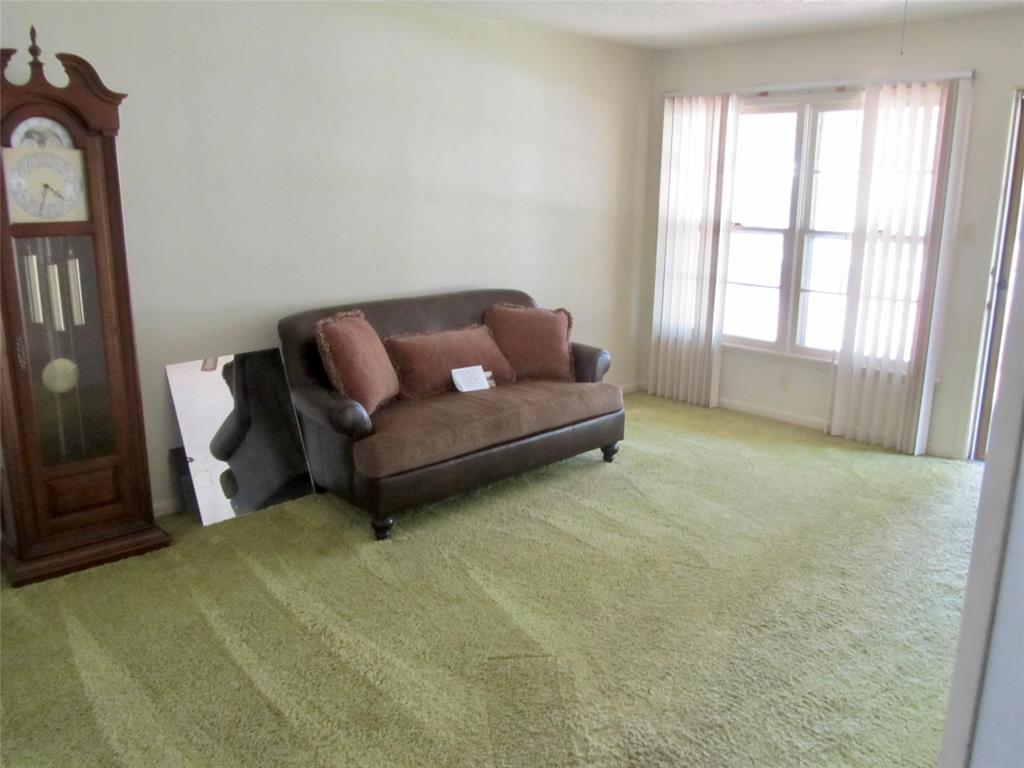 1307 Sycamore Street Property Photo 9
