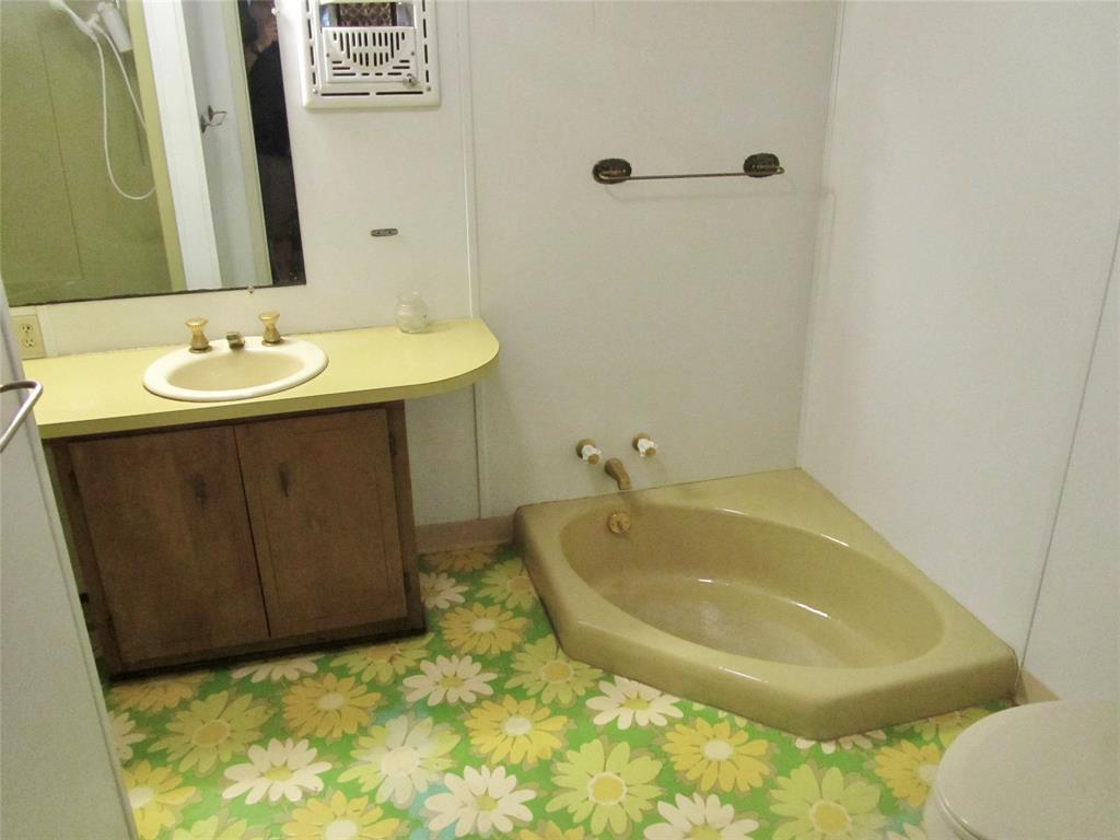 1307 Sycamore Street Property Photo 17
