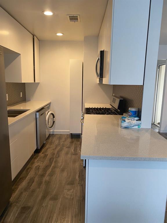 15922 Stillwood Drive Property Photo 8