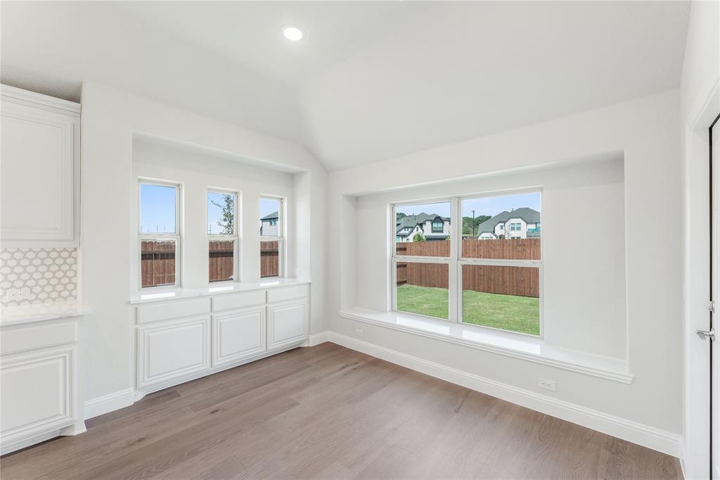 5620 Montex Road Property Photo 23