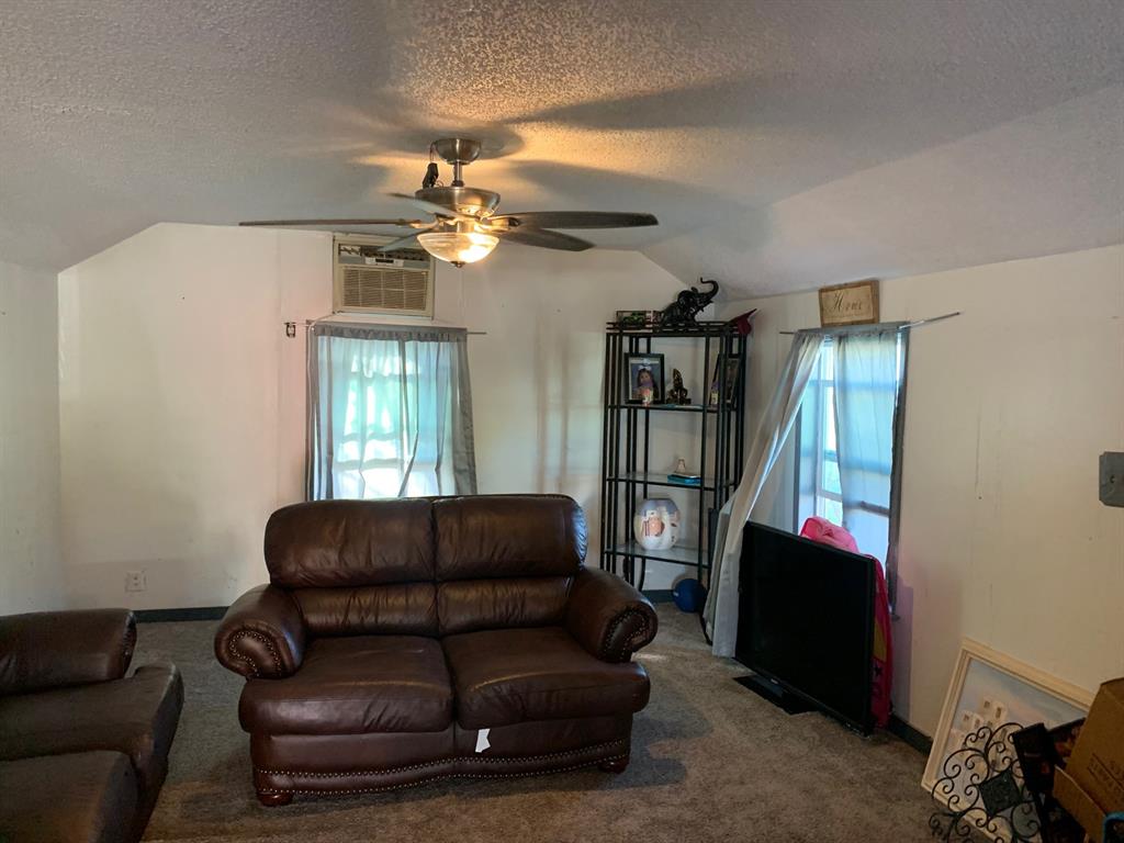 432 E Lasalle Avenue Property Photo 7