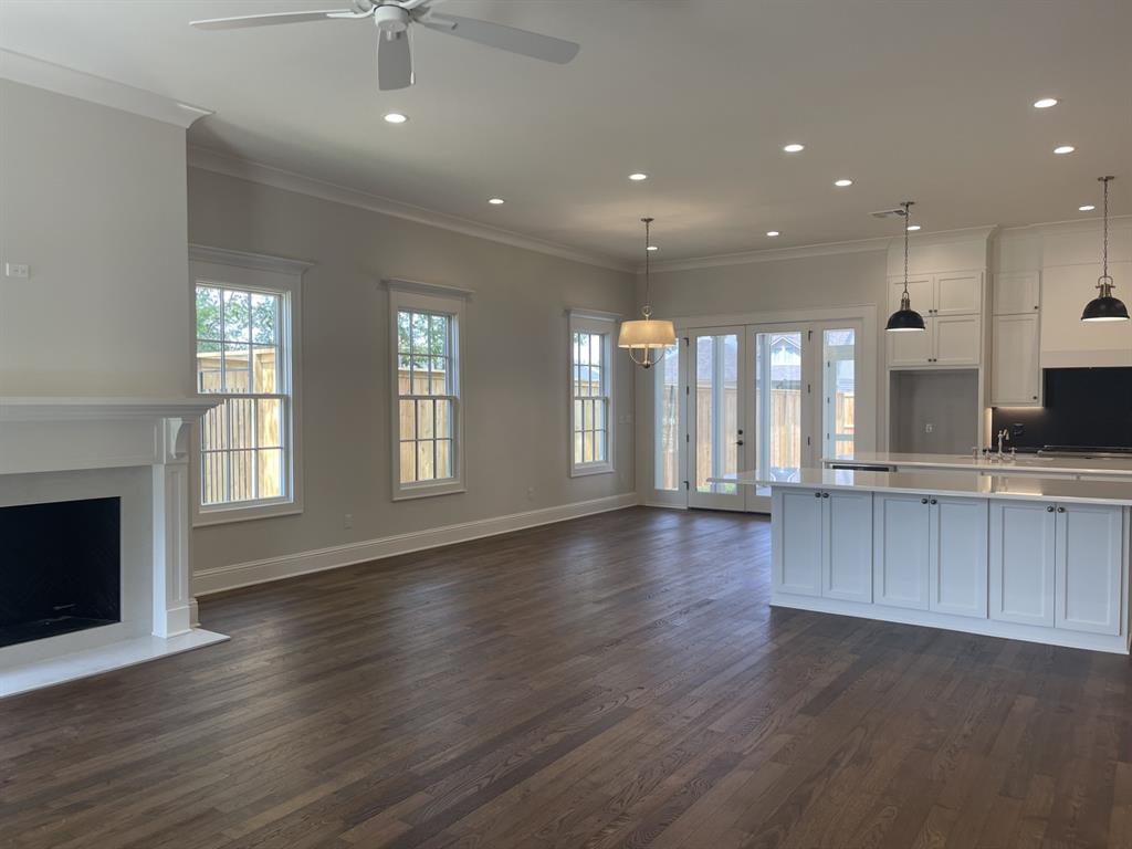 2105 Pecan Square Avenue Property Photo 14