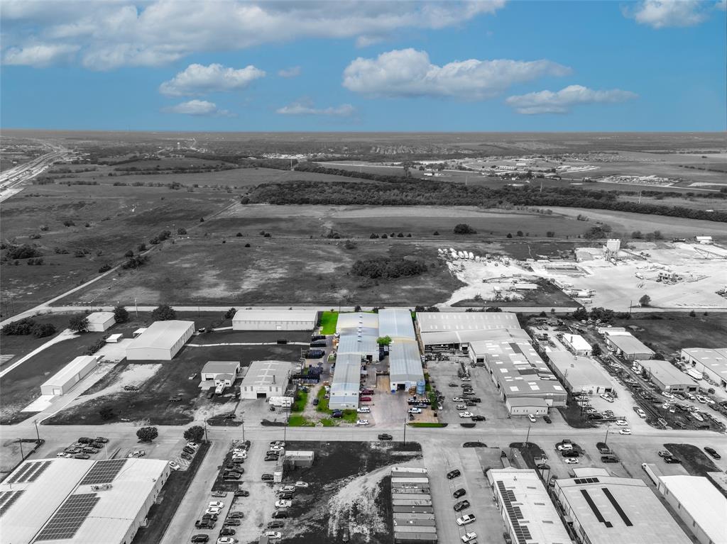 1121 Industrial Drive Property Photo 10