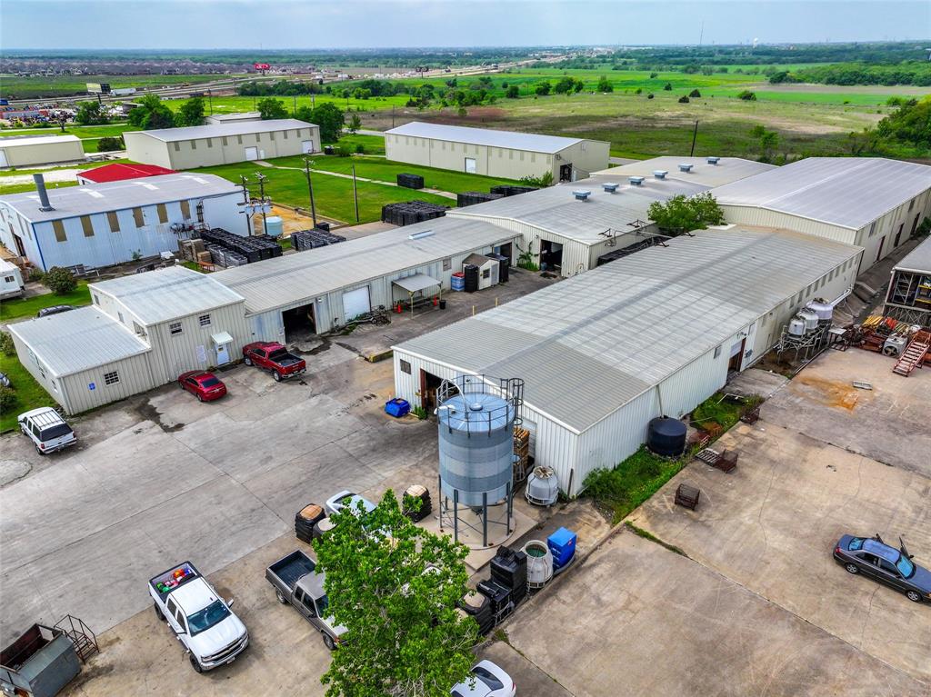 1121 Industrial Drive Property Photo 18