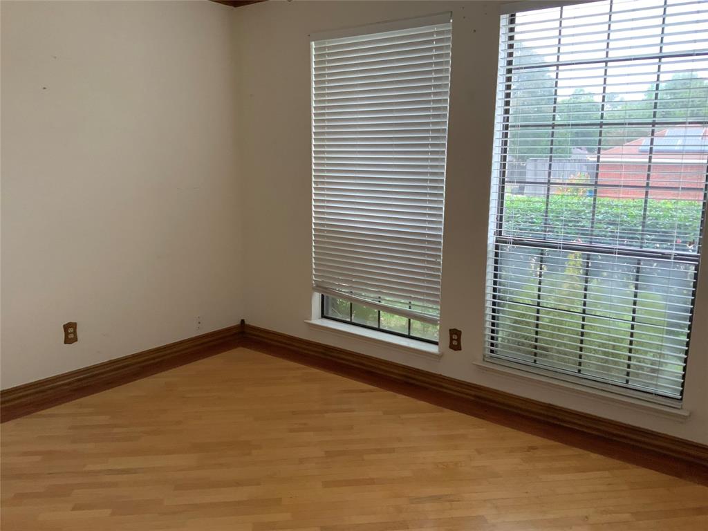 404 Saddle Head Drive Property Photo 3