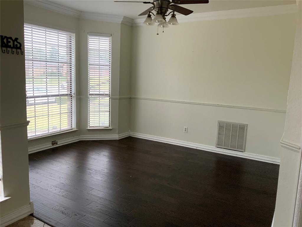 404 Saddle Head Drive Property Photo 4