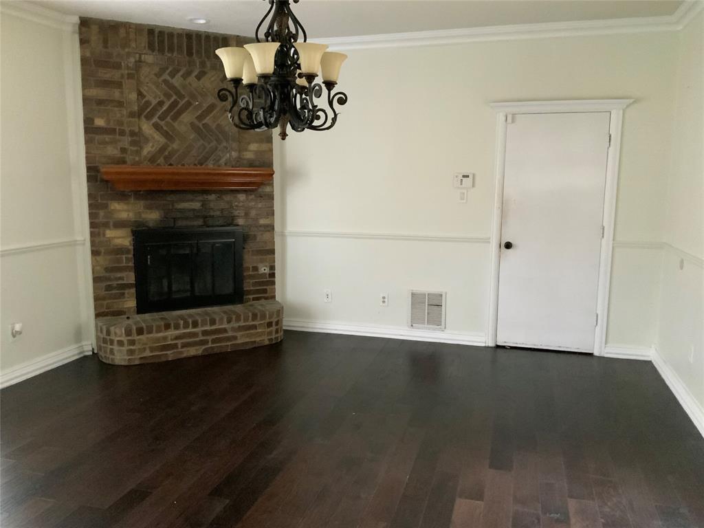 404 Saddle Head Drive Property Photo 6