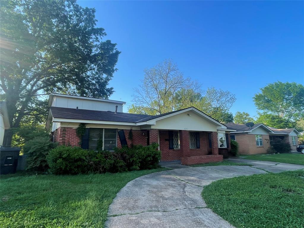 625 Rainbow Drive Property Photo 1