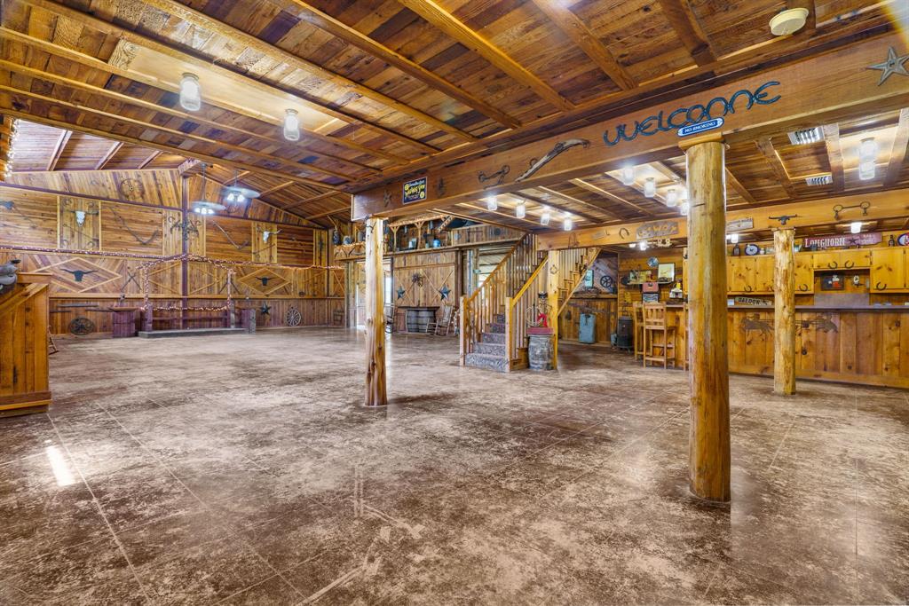 8685 Fm 1827 Property Photo 23