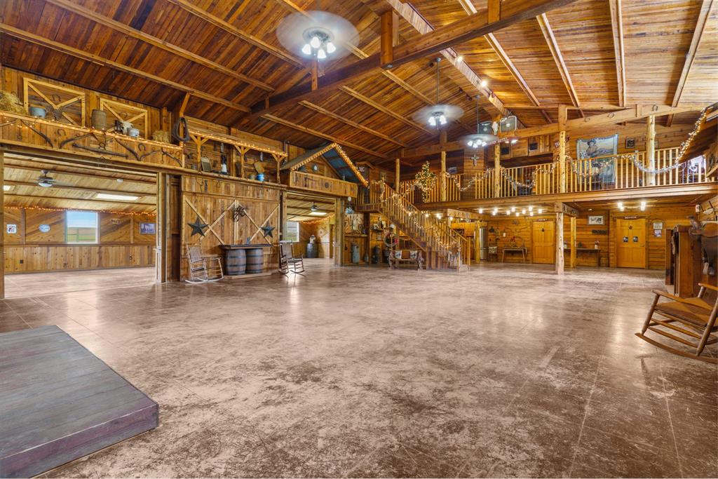 8685 Fm 1827 Property Photo 26