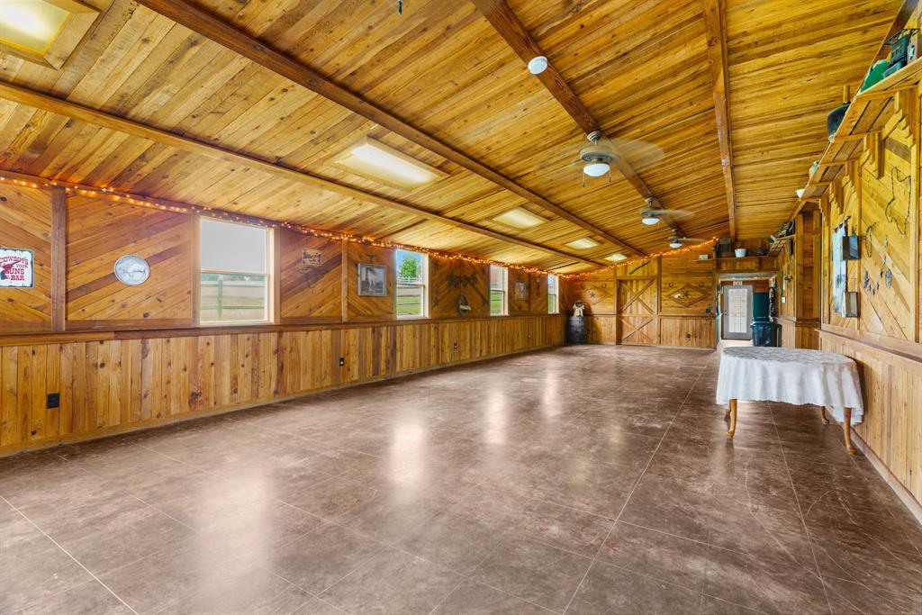 8685 Fm 1827 Property Photo 27