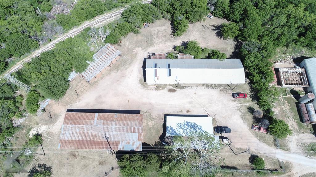 133 S Treadaway Boulevard Property Photo 3