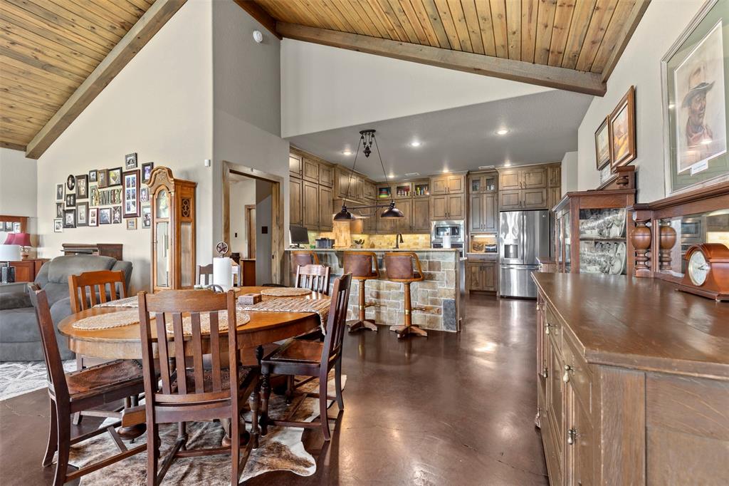 5555 Wright Road Property Photo 15