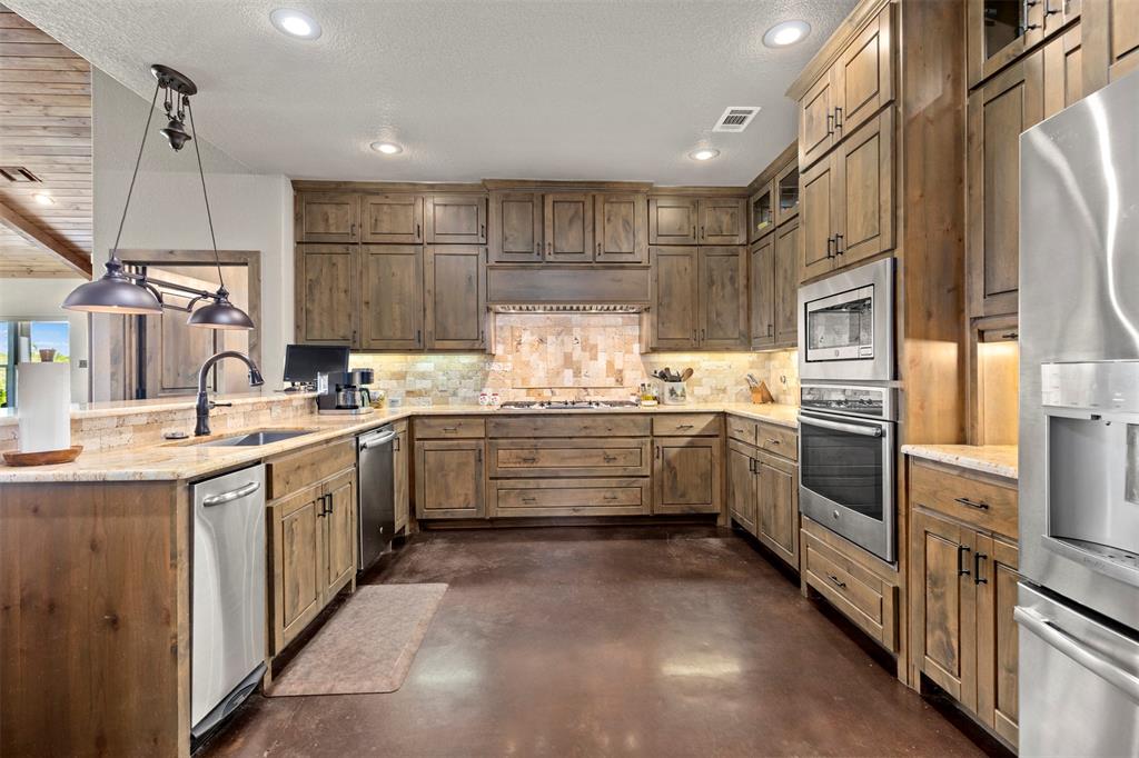 5555 Wright Road Property Photo 17