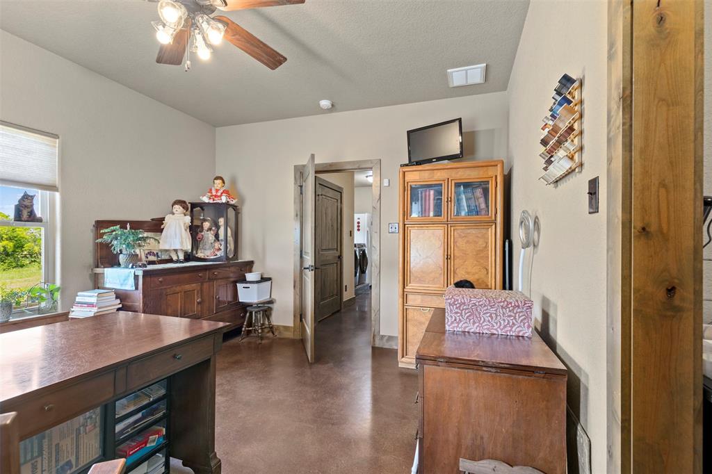 5555 Wright Road Property Photo 24