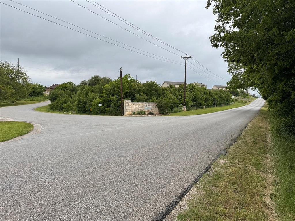 1000 Meander Road Property Photo 4