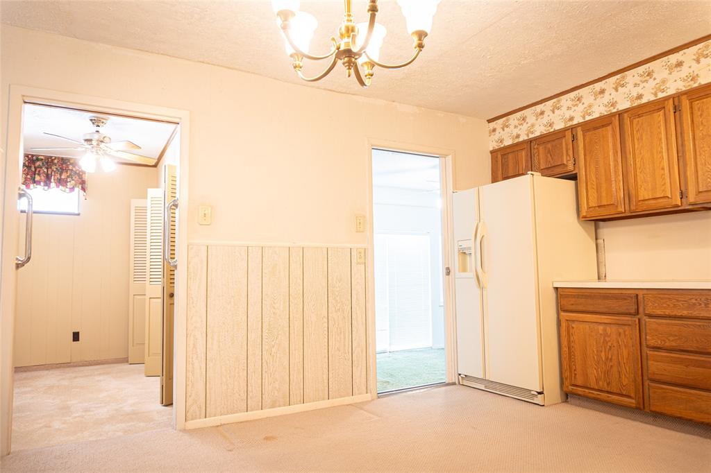 2934 S 28th Street Property Photo 12