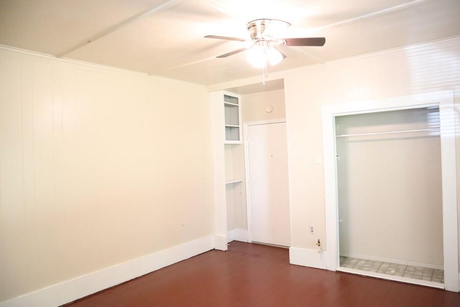1116 N Bell Avenue Property Photo 8