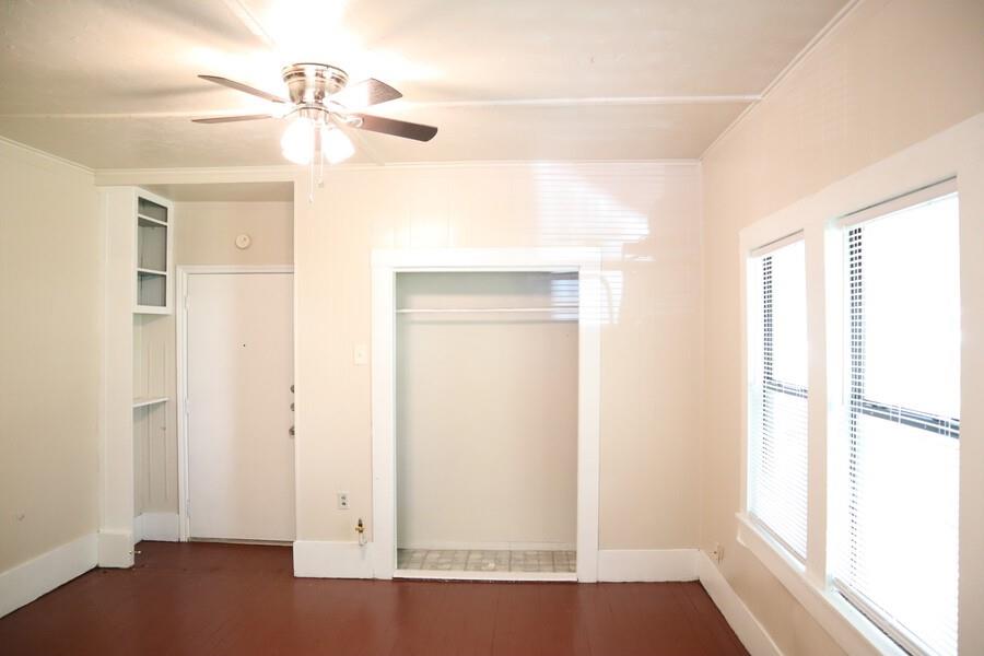 1116 N Bell Avenue Property Photo 9
