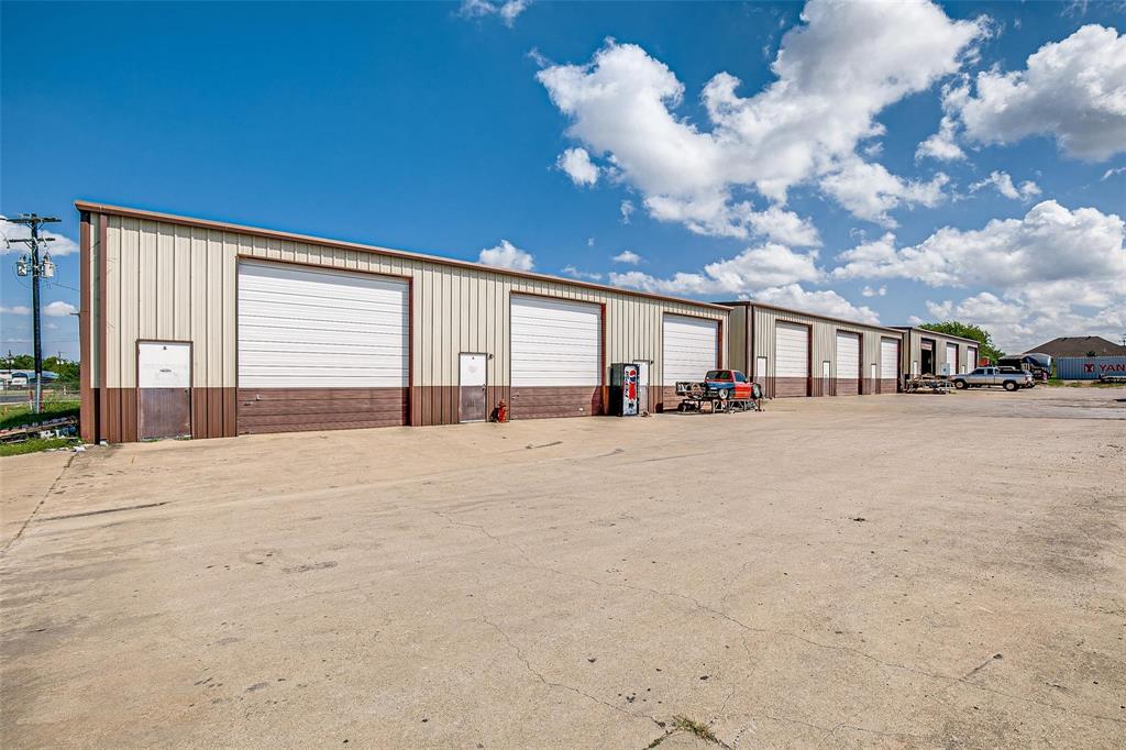 14860 State Highway 205 Property Photo 1