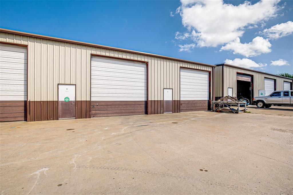14860 State Highway 205 Property Photo 2