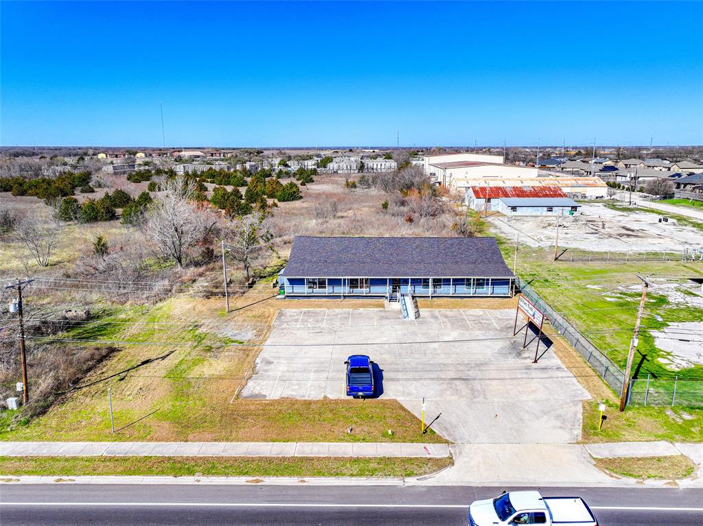 5108 Lee Street Property Photo 1