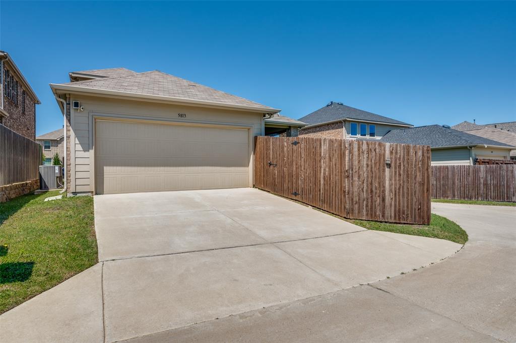 5813 Dew Plant Way Property Photo 25