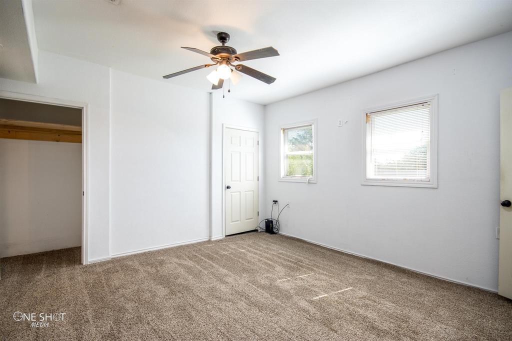 532 Avenue J Property Photo 15