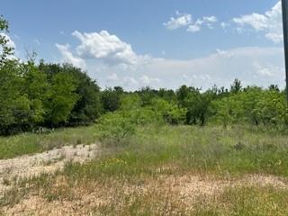 401 Old Comanche Road Property Photo 14