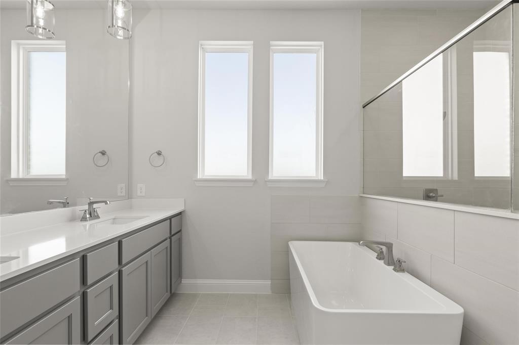 2108 Stratford Road Property Photo 15