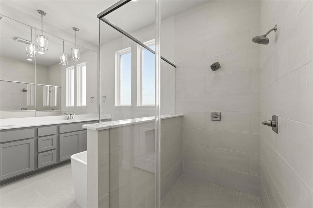 2108 Stratford Road Property Photo 18