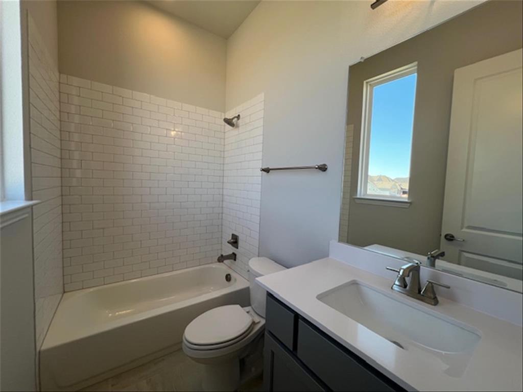 2108 Stratford Road Property Photo 29