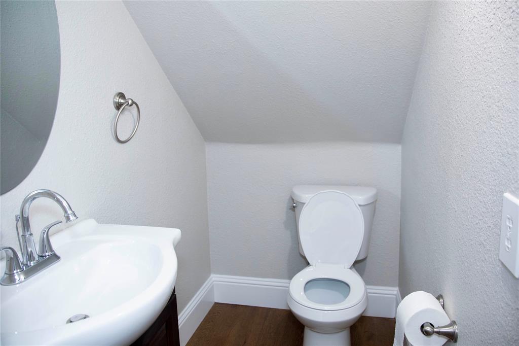 402 Munson Street Property Photo 33