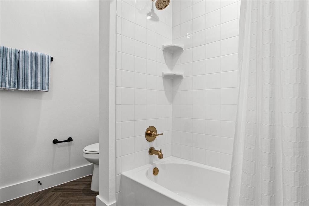2861 Edmondson Property Photo 28