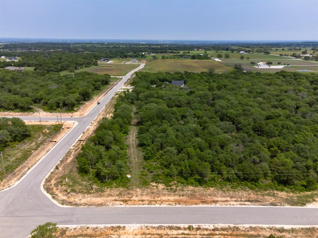 601 Dana Court Property Photo 2