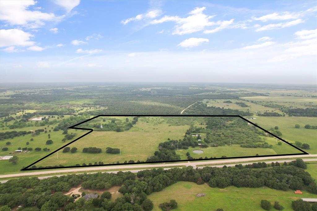 14250 W Highway 31 Property Photo 1