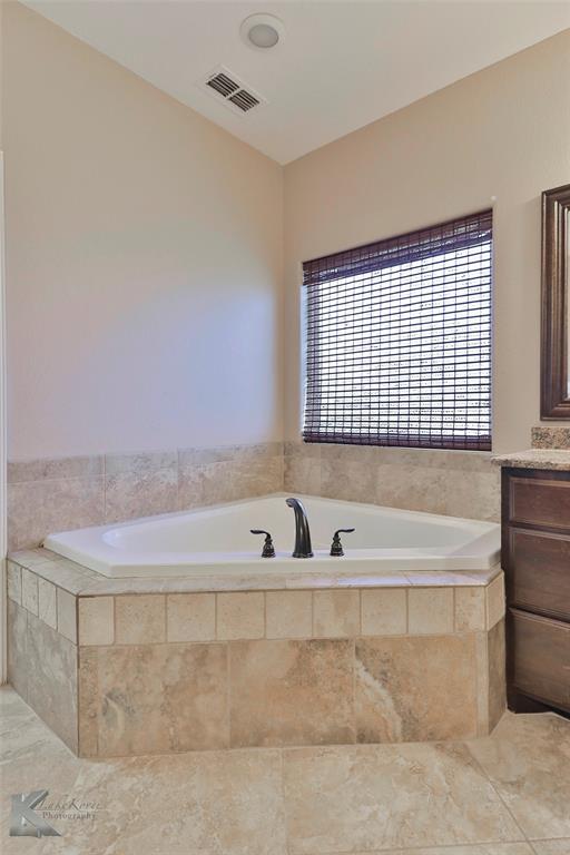 109 Periwinkle Trail Property Photo 21