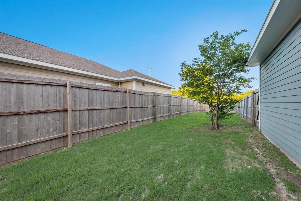 2908 South Boulevard Property Photo 25