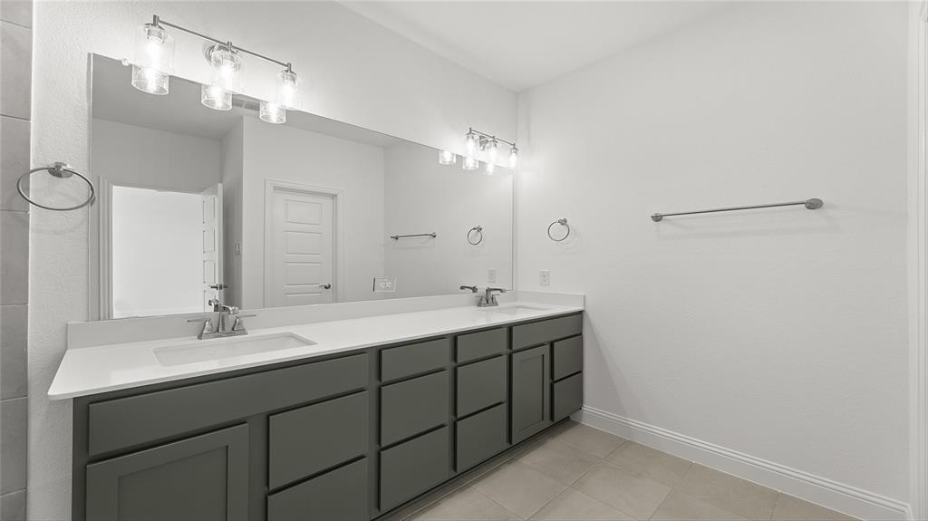 750 Gentle Bird Drive Property Photo 26