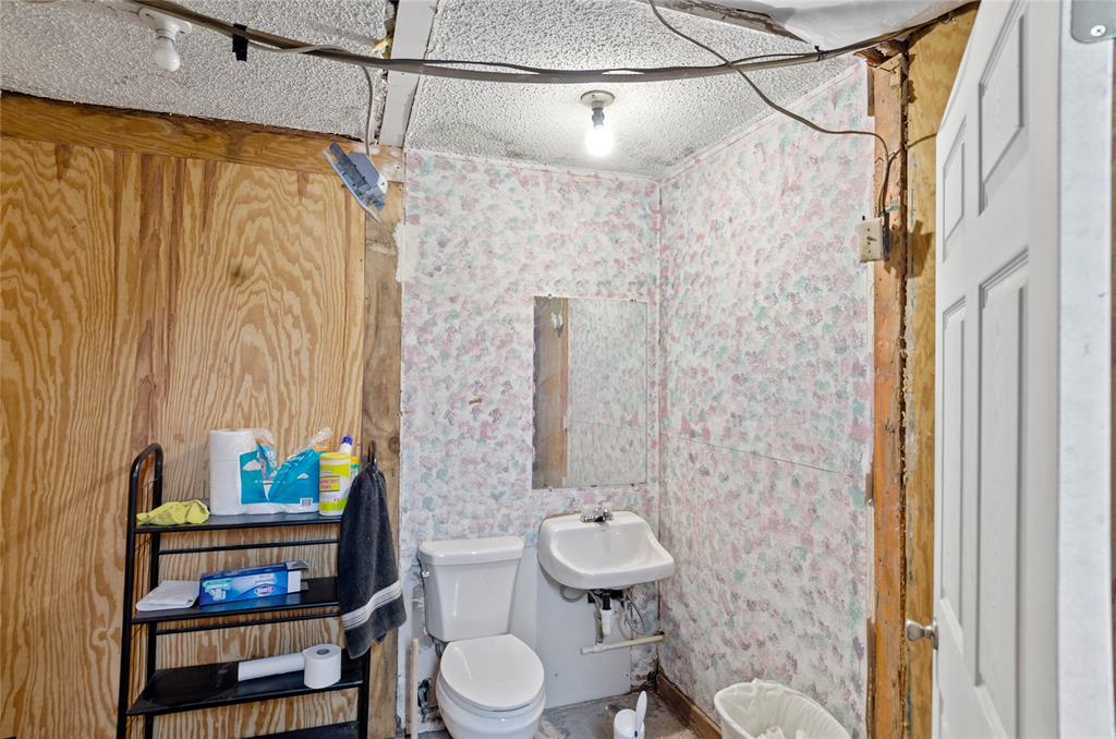 5716 N 287 Property Photo 18