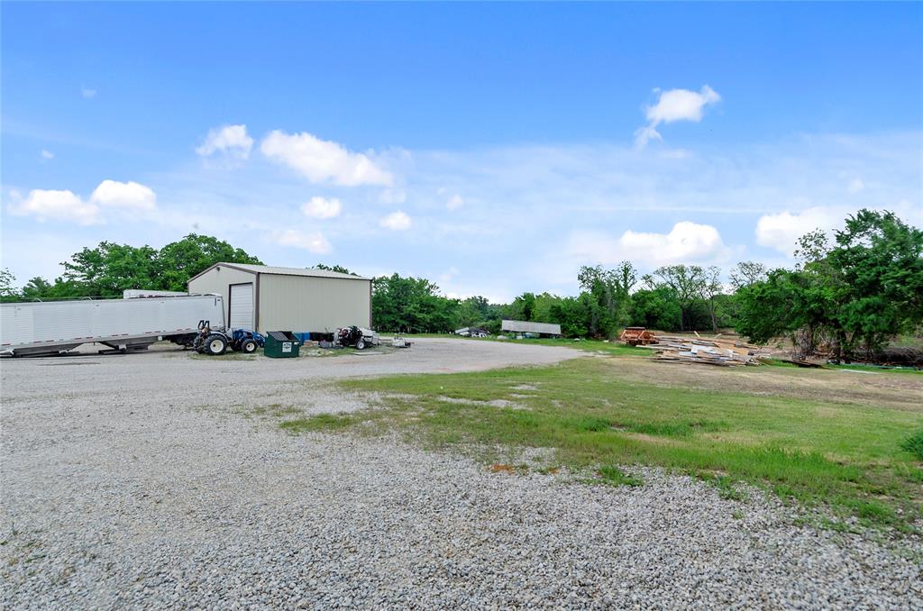 5716 N 287 Property Photo 20