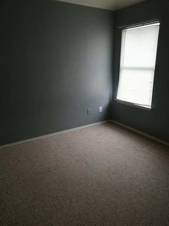 9321 Vernon Court Property Photo 9