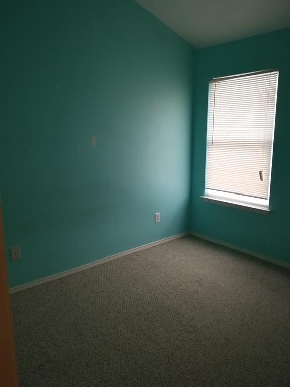 9321 Vernon Court Property Photo 10