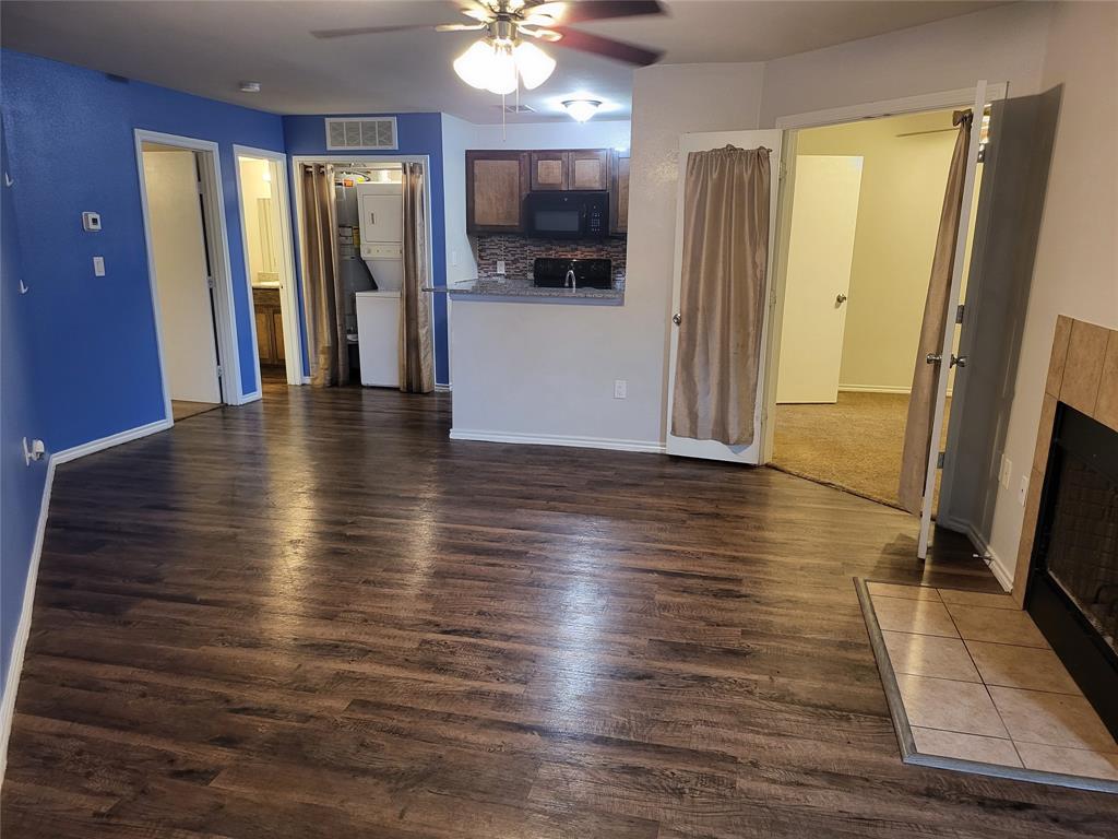 9837 Walnut Street Property Photo 2