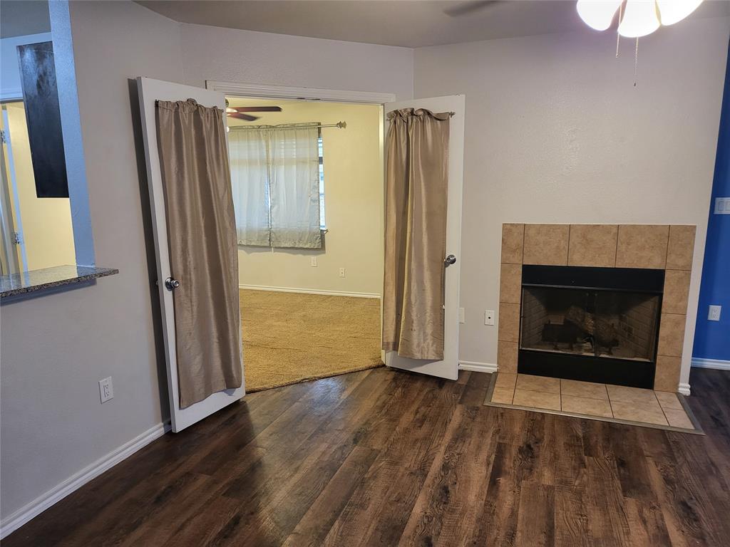 9837 Walnut Street Property Photo 5