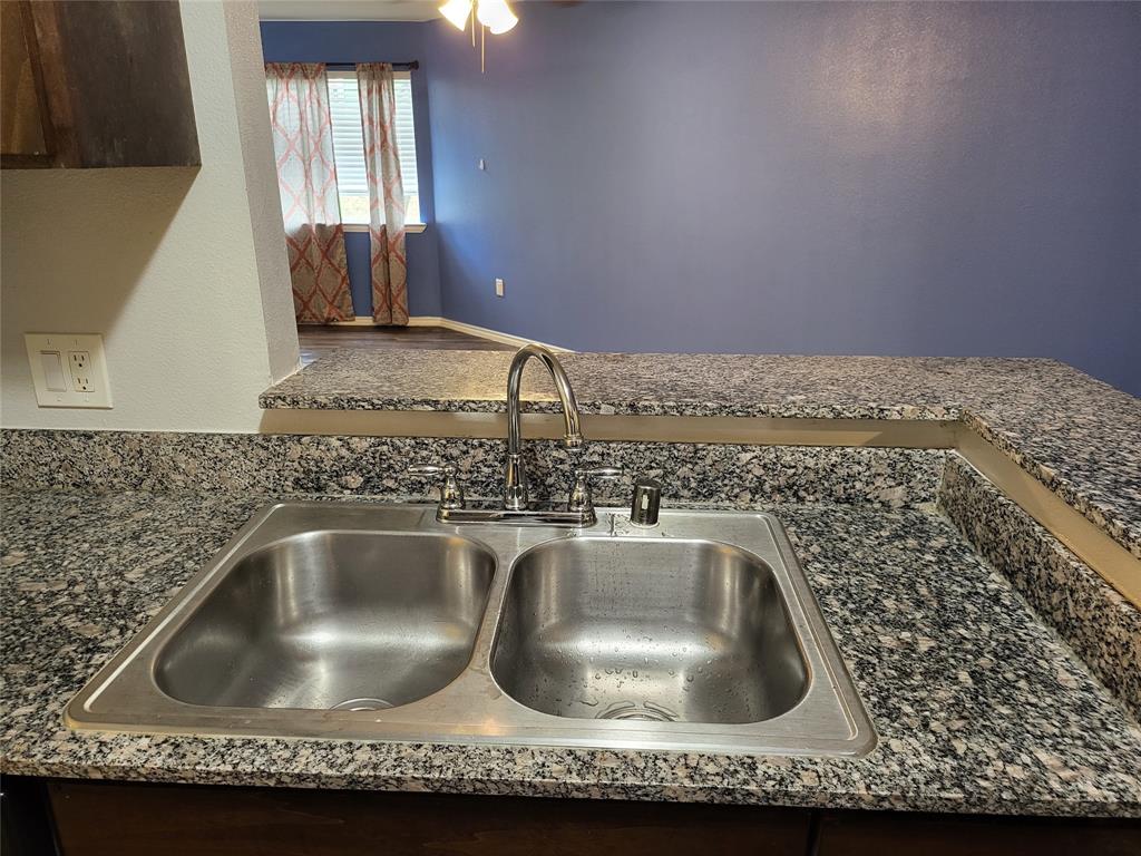 9837 Walnut Street Property Photo 12