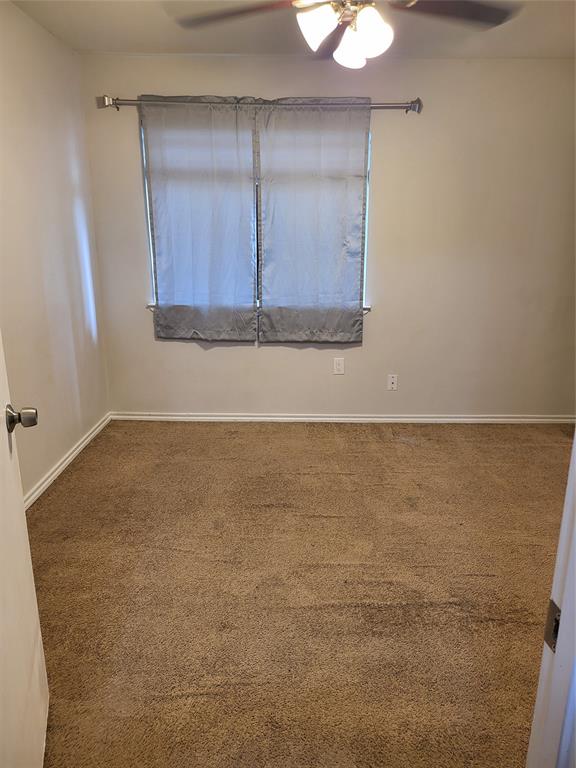 9837 Walnut Street Property Photo 14