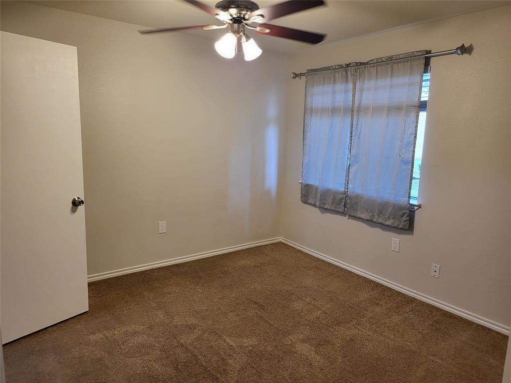 9837 Walnut Street Property Photo 27