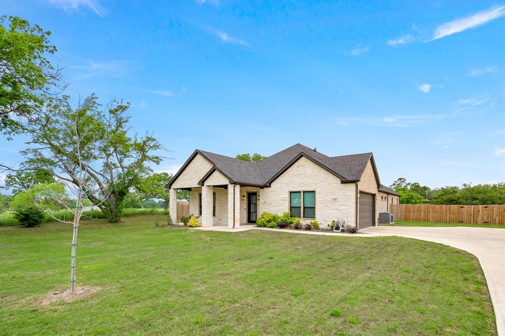 315 Lovers Lane Property Photo 34
